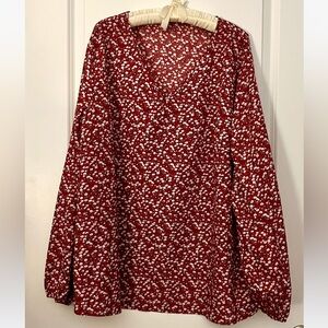 🌹Floral VNeck Long Sleeve Blouse🌹